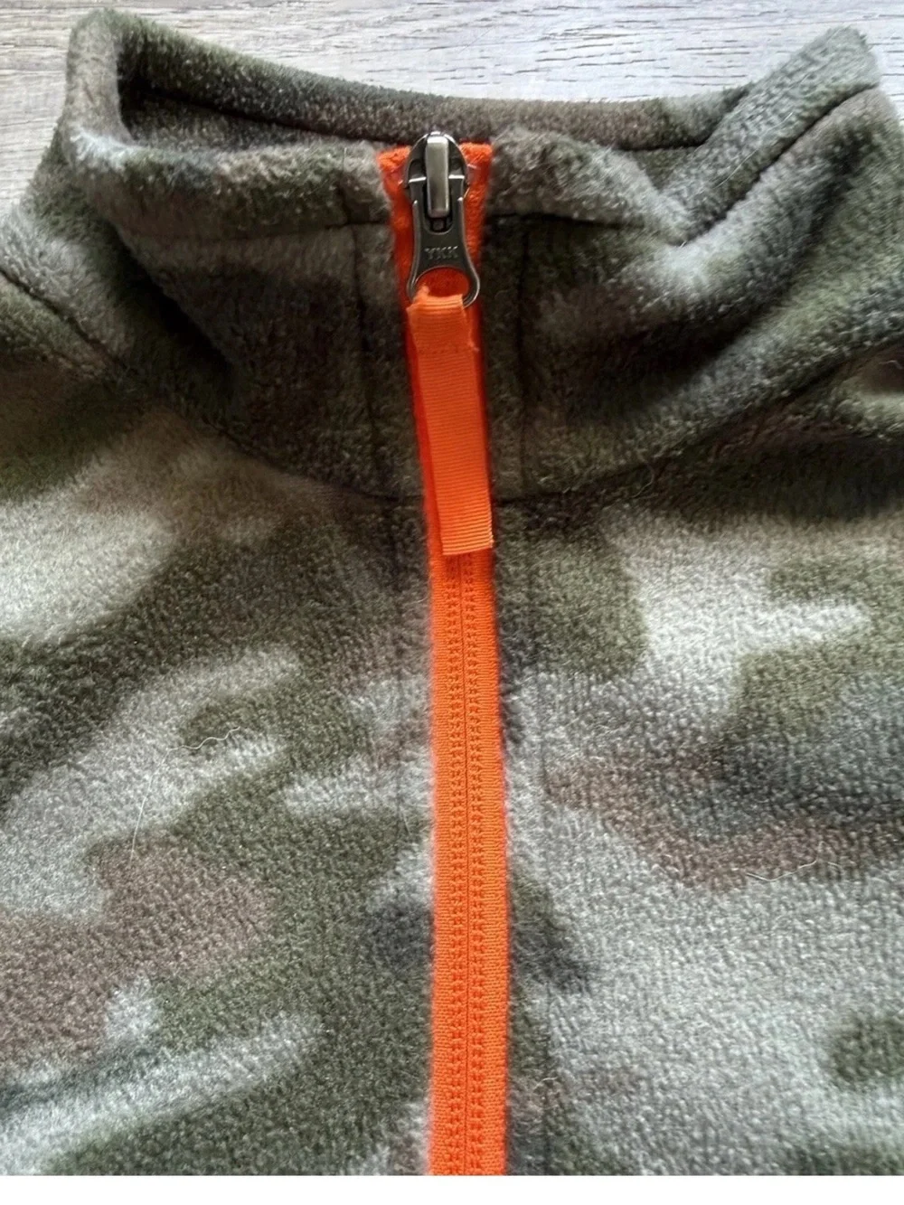 Amazon Essentials Boys L(9/10) Camo Full Zip Fleece Jacket Orange Trim